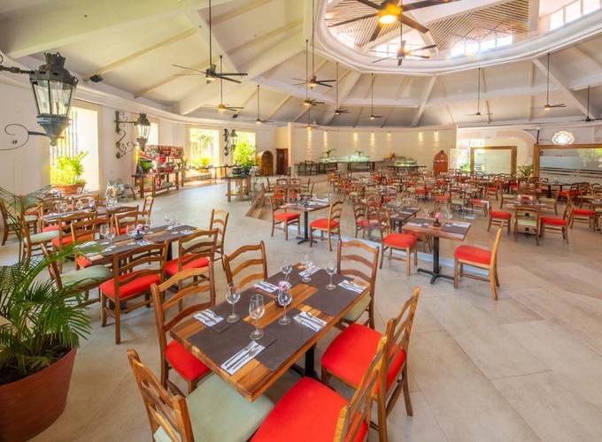 Restaurante Cinque Terre Krystal® Puerto Vallarta Restaurante Cinque Terre Krystal® Puerto Vallarta