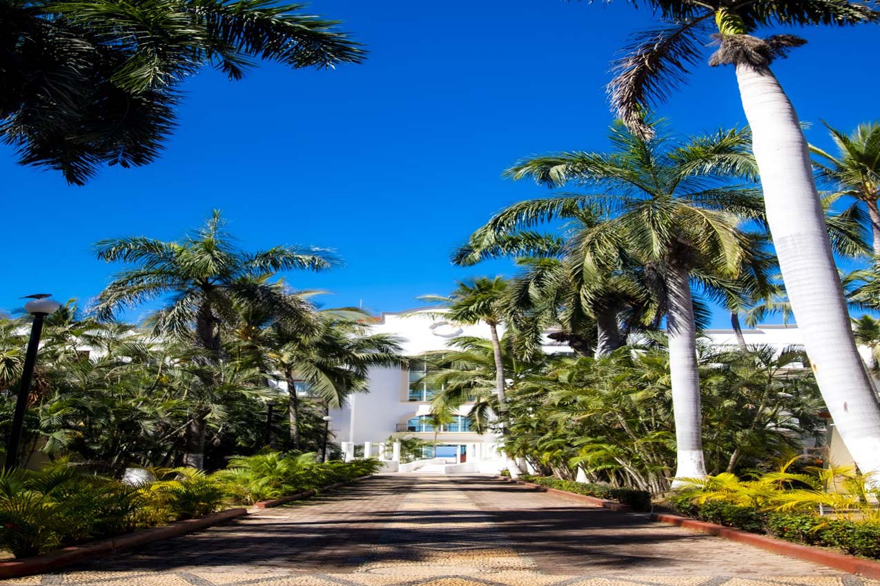 Krystal® Puerto Vallarta Krystal® Puerto Vallarta